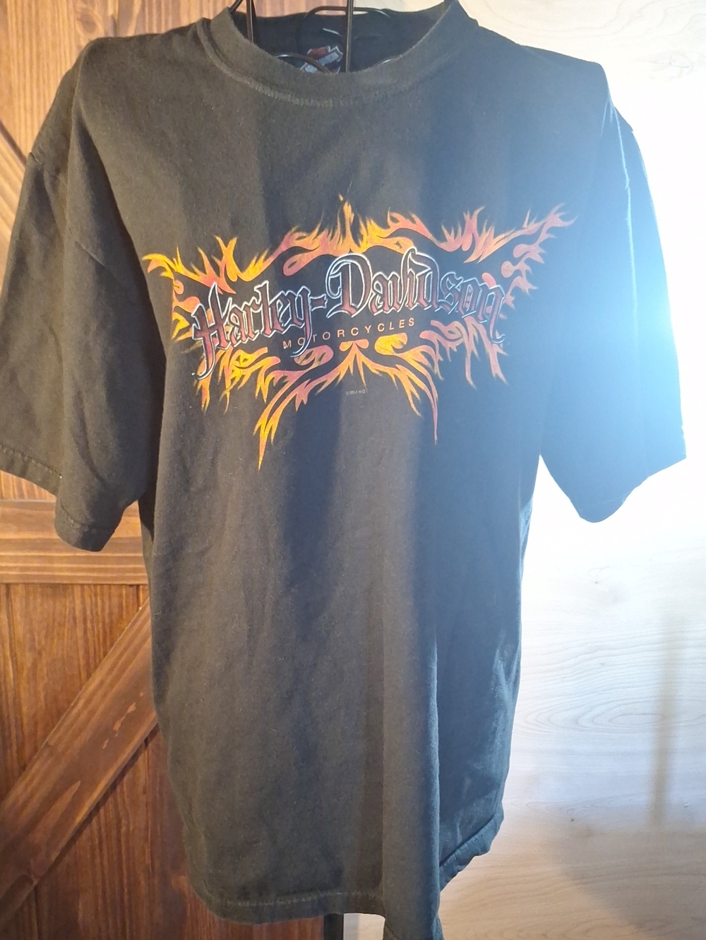Vintage Harley-Davidson Black Tee with Orange-Yellow Flame Logo